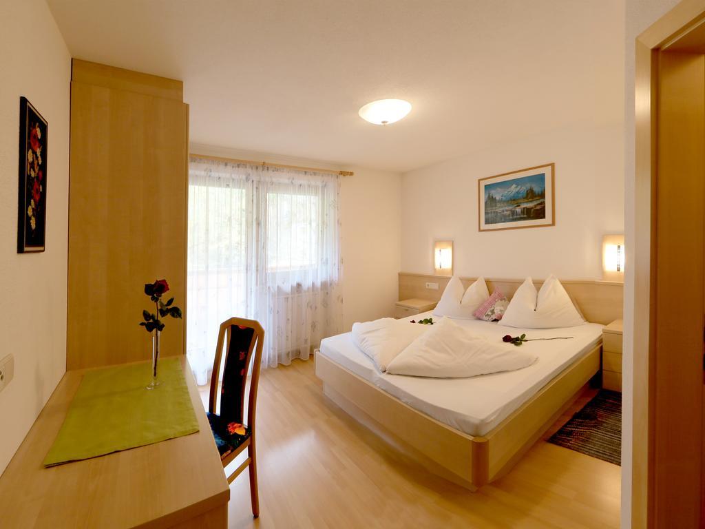 Apartment Garni Alpenresidence Cadipietra