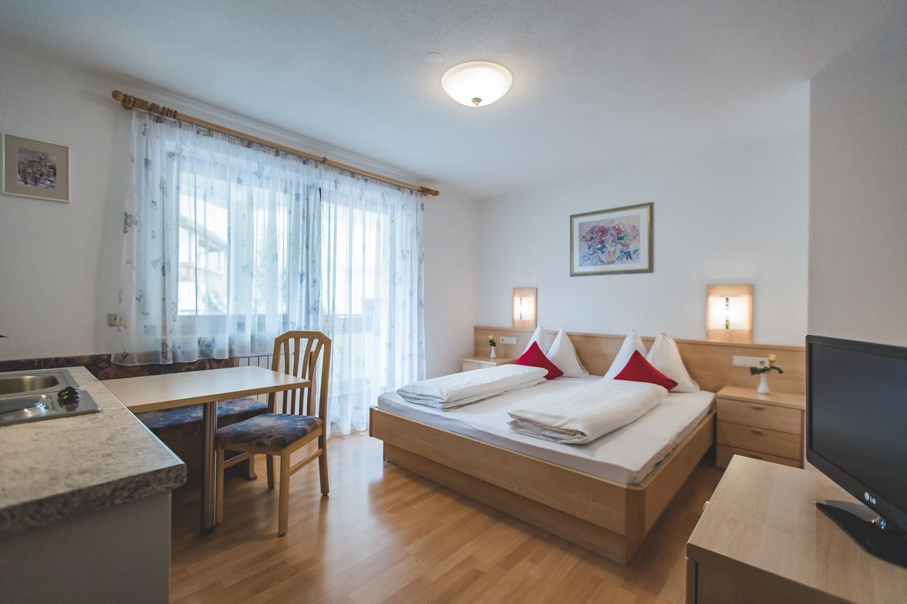 Garni Alpenresidence Apartment Cadipietra